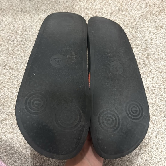 Gucci slides - Picture 3 of 5